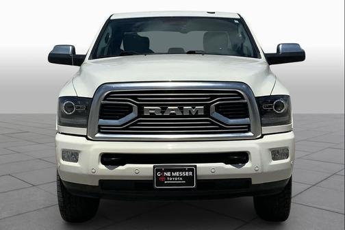 2018 RAM 2500 Limited Crew Cab 4x4 6'4' Box