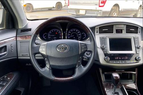 2012 Toyota Avalon Limited