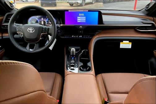 2025 Toyota Crown Signia Limited