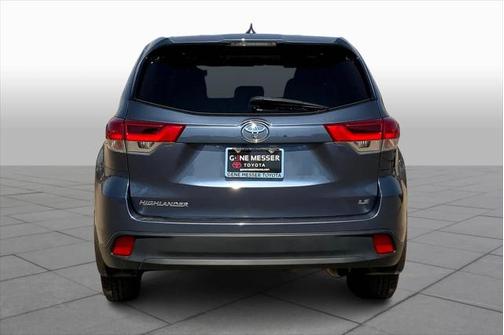 2019 Toyota Highlander LE