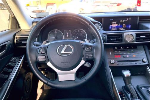 2019 Lexus IS 300 Base