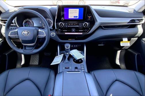 2026 Toyota Highlander Hybrid XLE