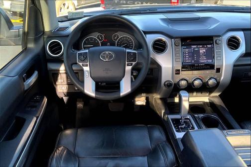 2014 Toyota Tundra SR5