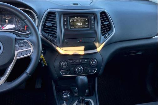 2017 Jeep Cherokee Latitude