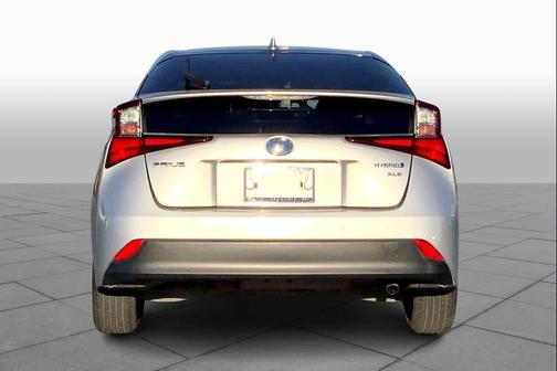 2019 Toyota Prius XLE