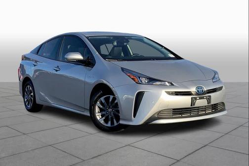 2019 Toyota Prius XLE