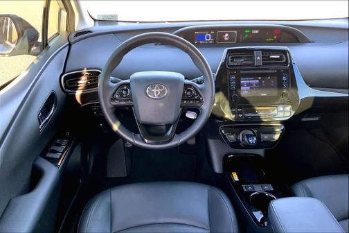 2019 Toyota Prius XLE