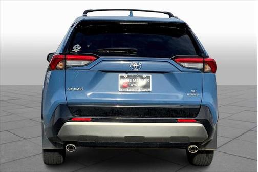 2024 Toyota RAV4 Hybrid SE