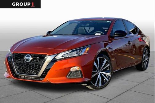 2021 Nissan Altima SR FWD