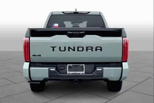 2024 Toyota Tundra Hybrid Platinum