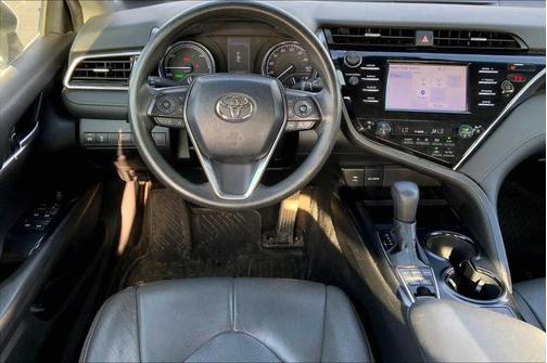 2018 Toyota Camry Hybrid LE