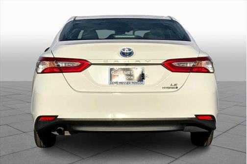 2018 Toyota Camry Hybrid LE