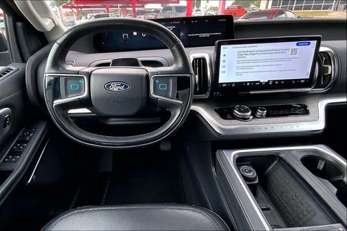 Agate Black Metallic 2025 Ford Expedition Max Platinum