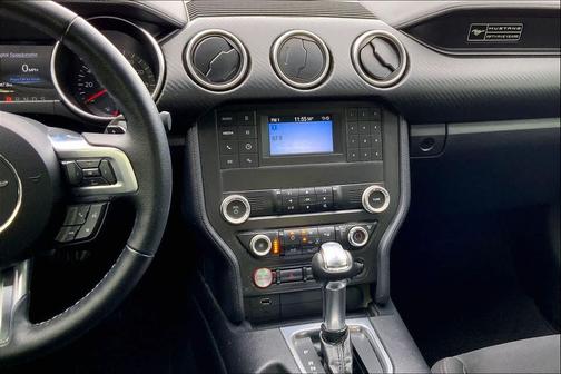 2020 Ford Mustang EcoBoost