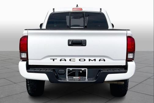 2022 Toyota Tacoma SR