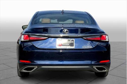 2023 Lexus ES 350 Base