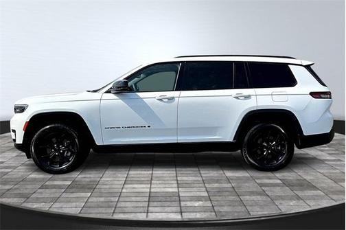 2024 Jeep Grand Cherokee L Laredo