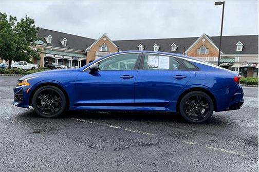 2022 Kia K5 GT-Line