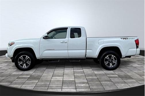 2016 Toyota Tacoma TRD Sport