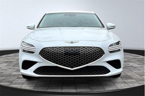 2022 Genesis G70 2.0T