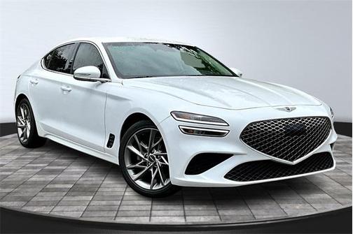 2022 Genesis G70 2.0T