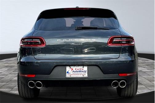 2018 Porsche Macan Sport Edition