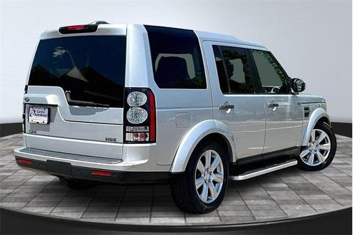 2016 Land Rover LR4 Base