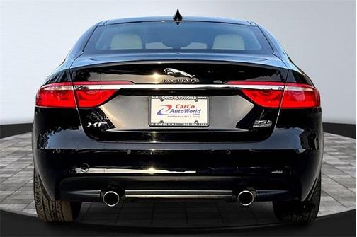 2017 Jaguar XF 35t Prestige