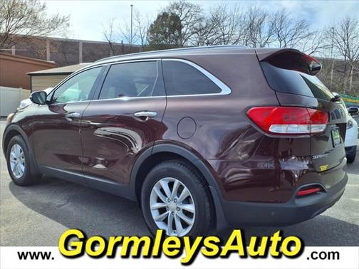 2017 Kia Sorento LX