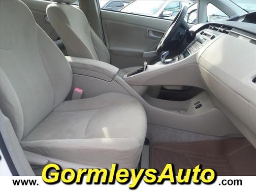 2010 Toyota Prius V