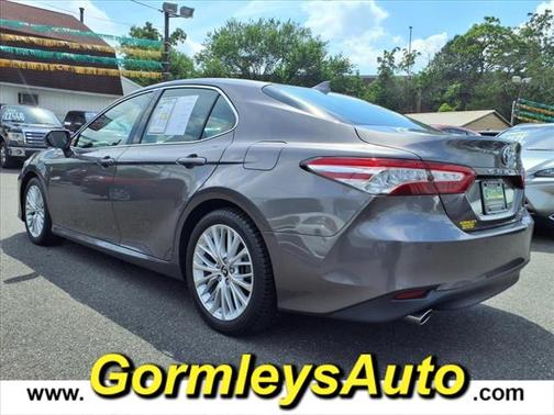 2018 Toyota Camry Hybrid XLE