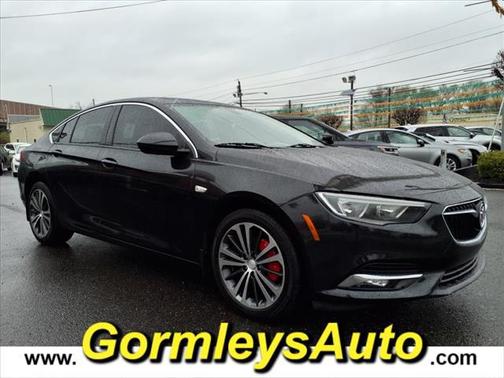 2018 Buick Regal Sportback Essence