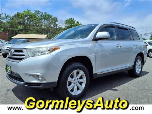 2013 Toyota Highlander SE