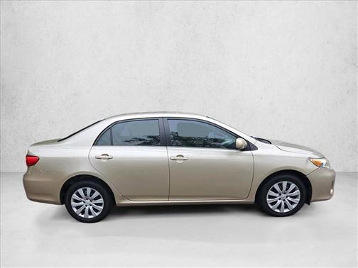 2013 Toyota Corolla LE