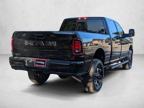 Diamond Black Crystal Pearlcoat 2026 RAM 2500 Black Express Crew Cab 4x4 6'4' Box