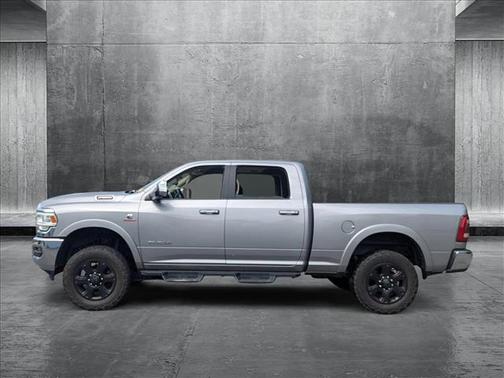 2022 RAM 2500 Laramie Crew Cab 4x4 6'4' Box