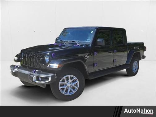 2023 Jeep Gladiator Sport S