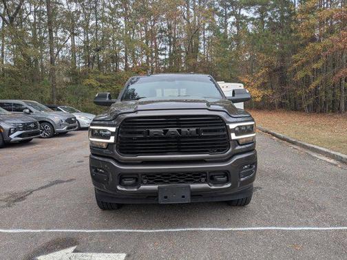 2022 RAM 3500 Laramie Crew Cab 4x4 6'4' Box