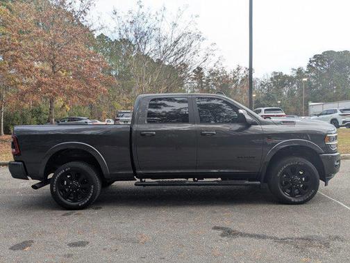 2022 RAM 3500 Laramie Crew Cab 4x4 6'4' Box