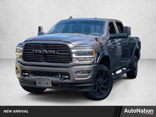 2022 RAM 3500 Laramie Crew Cab 4x4 6'4' Box