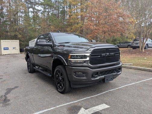 2022 RAM 3500 Laramie Crew Cab 4x4 6'4' Box