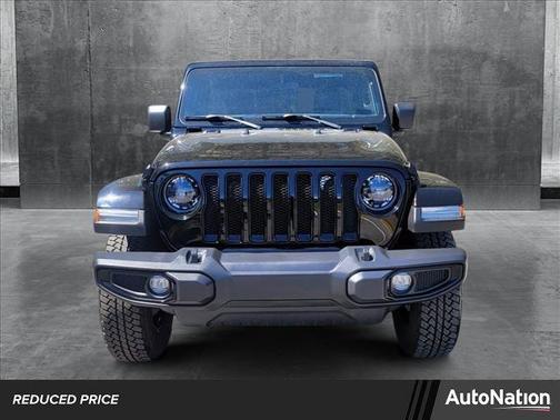 2023 Jeep Wrangler 4-Door Sahara Altitude 4x4