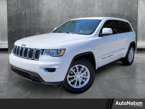 2022 Jeep Grand Cherokee Laredo