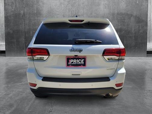 2022 Jeep Grand Cherokee Laredo