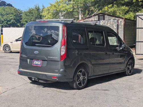 2018 Ford Transit Connect Titanium w/Rear Liftgate