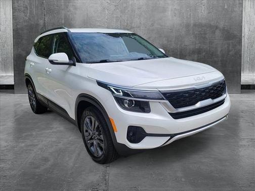 2023 Kia Seltos S