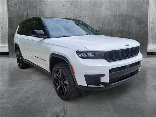 2023 Jeep Grand Cherokee L Altitude