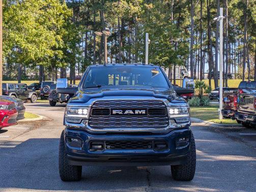 2023 RAM 2500 Limited Crew Cab 4x4 6'4' Box