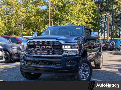 2023 RAM 2500 Limited Crew Cab 4x4 6'4' Box