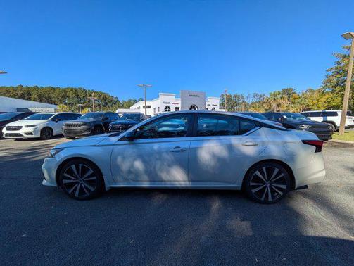 2019 Nissan Altima 2.5 SR